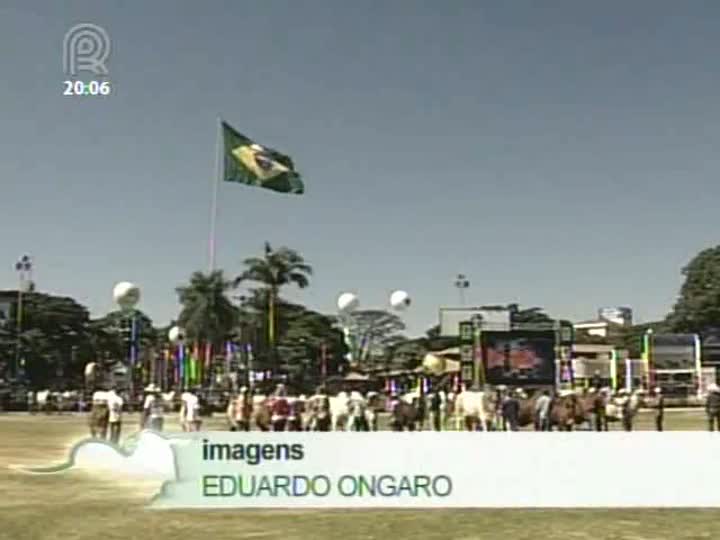 No último dia da Expozebu 2013 premiações dos melhores criadores