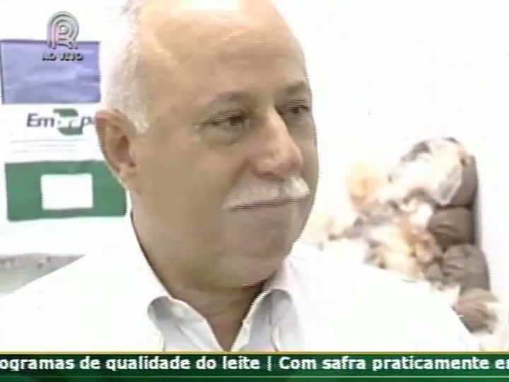 Produtor de sementes de soja de Goiás fala sobre as pesquisas da Embrapa e perfil do solo