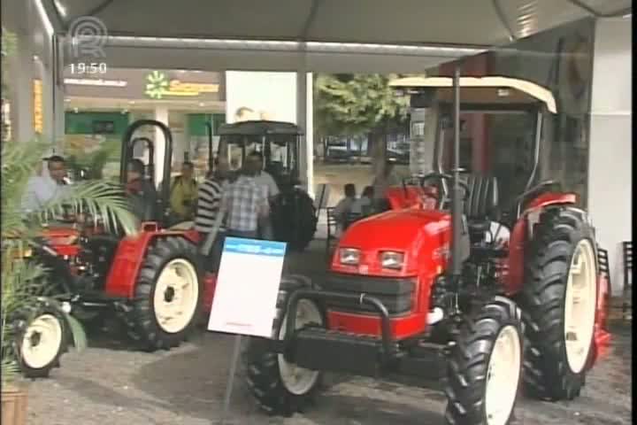 Produtores aproveitam novidades tecnológicas na Hortitec, em Holambra (SP)