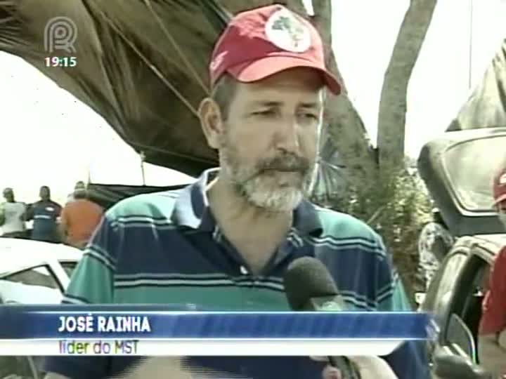 Integrantes do MST mantêm ocupação em fazenda perto de Brasília (DF)