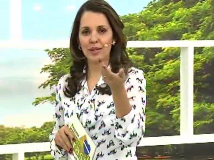 Aprenda a fazer uma caixa com fivela em cartonagem