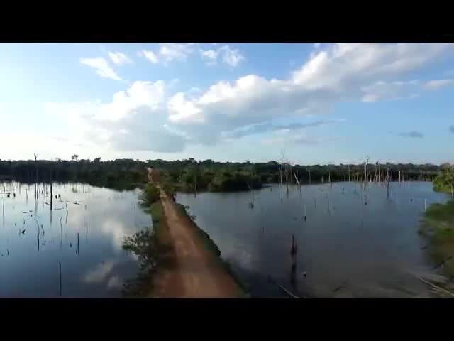 Na Estrada: voo de drone sobre Mato Grosso