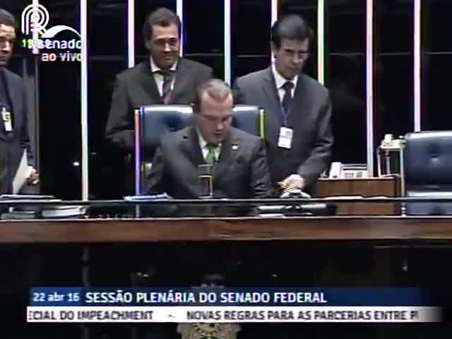 Senado define comissão do impeachment