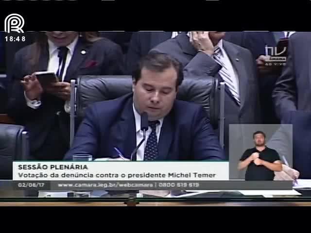 Câmara dos Deputados decide futuro de Michel Temer