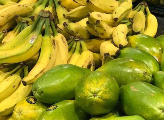 frutas banana mamão