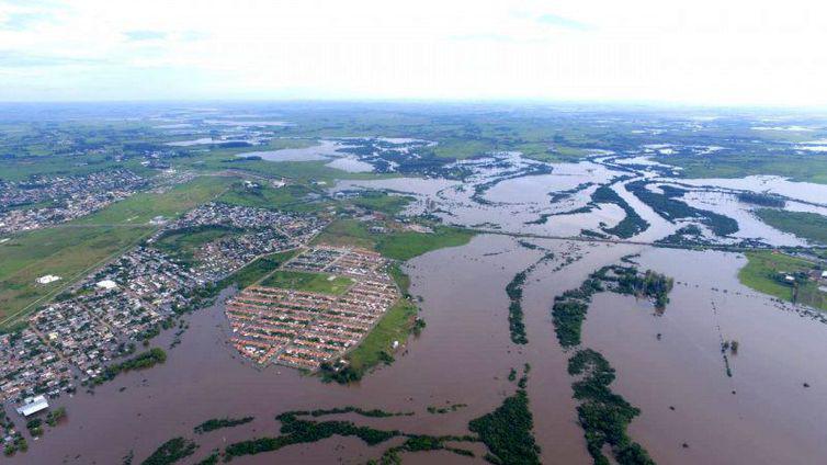 enchente em Alegrete, Rio Grande do Sul, emergência