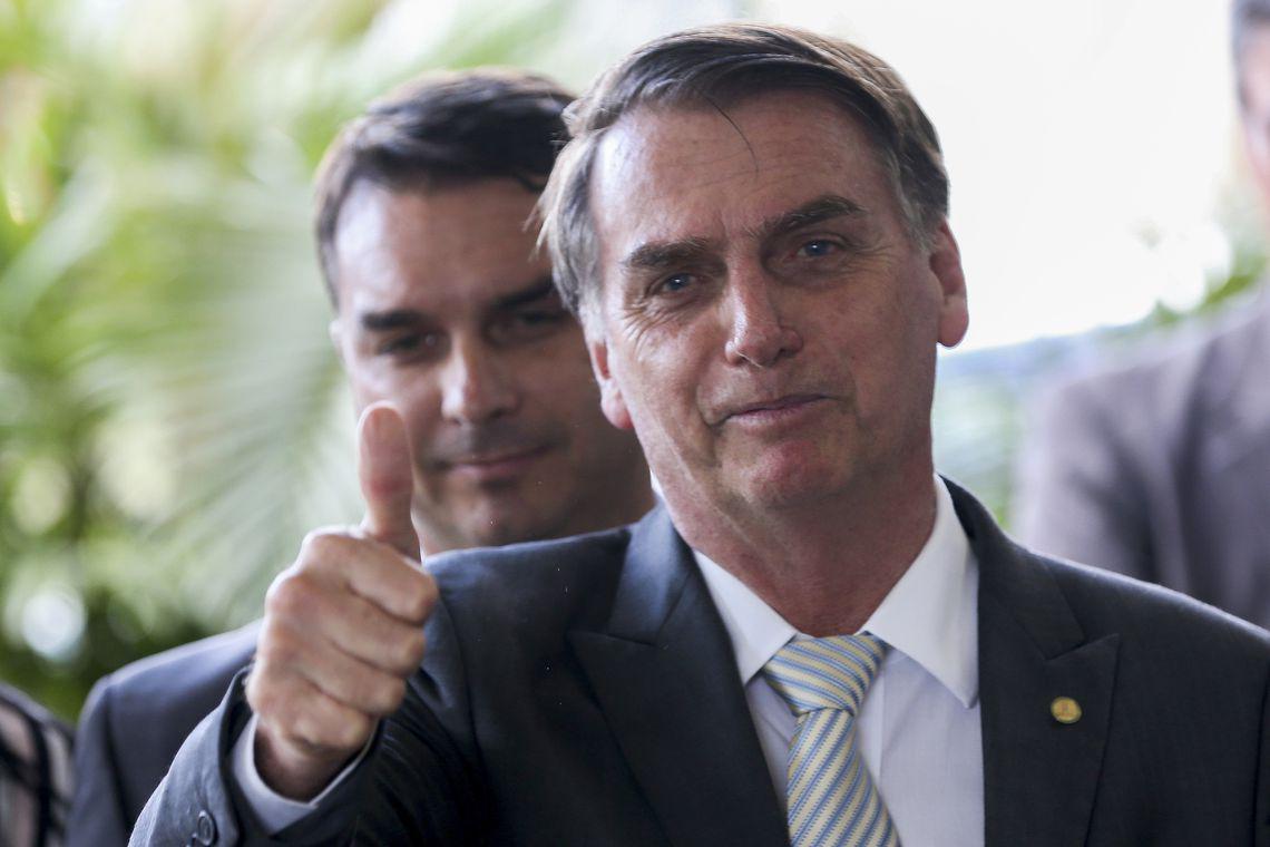 Jair Bolsonaro e senador Flavio Bolsonaro