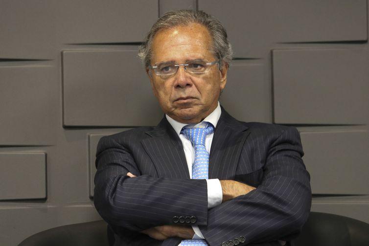 Paulo Guedes - Leite