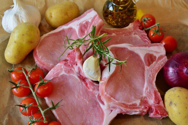 carne de porco, proteína animal
