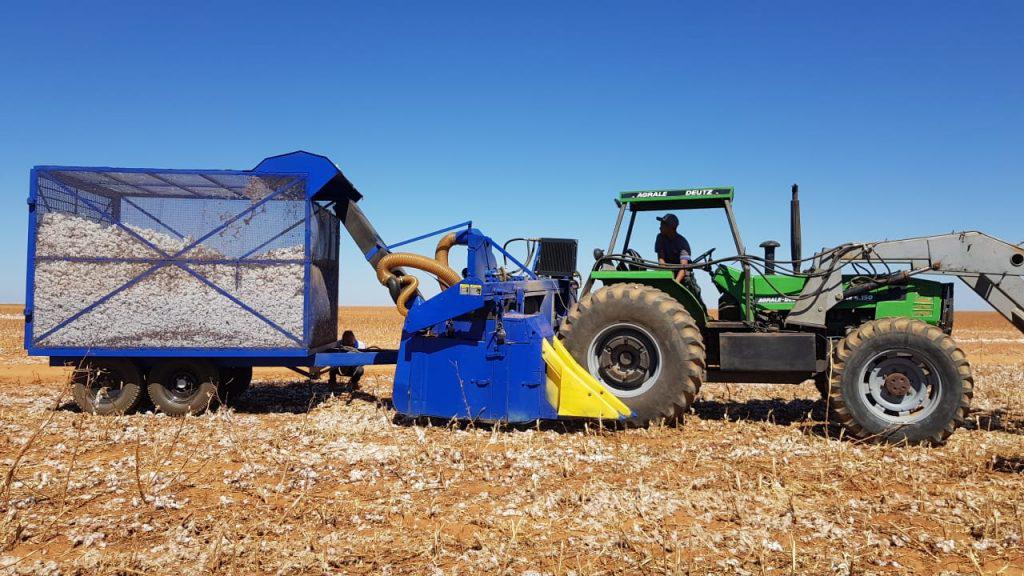 Embrapa, colheitadeira algodão, máquinas agrícolas