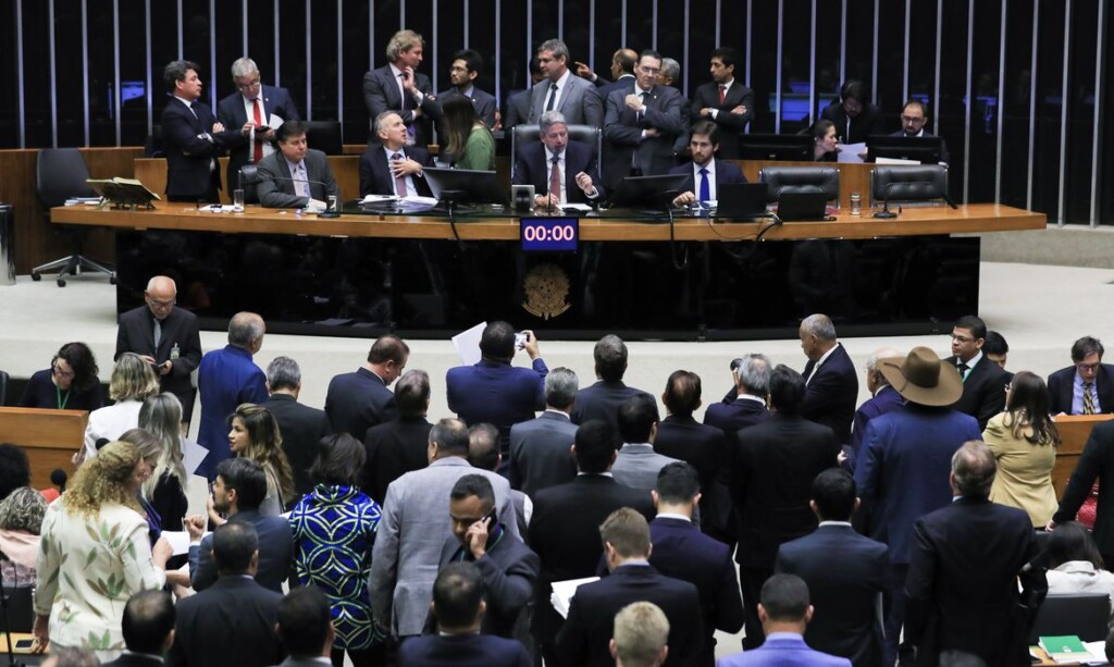 Votação da minirreforma eleitoral deve ocorrer nesta semana Votação da minirreforma eleitoral deve ocorrer nesta semana