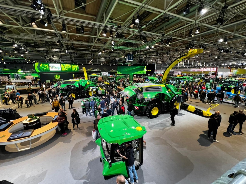 instalações da John Deere na Agritechnica 2023