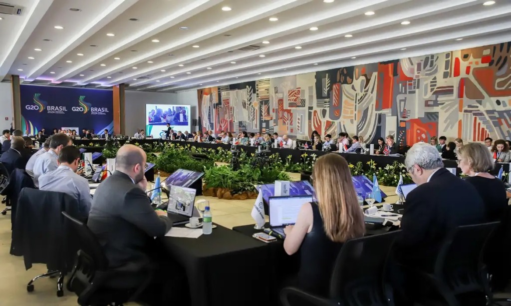 Lula defende taxação internacional para desenvolvimento sustentável Lula defende taxação internacional para desenvolvimento sustentável