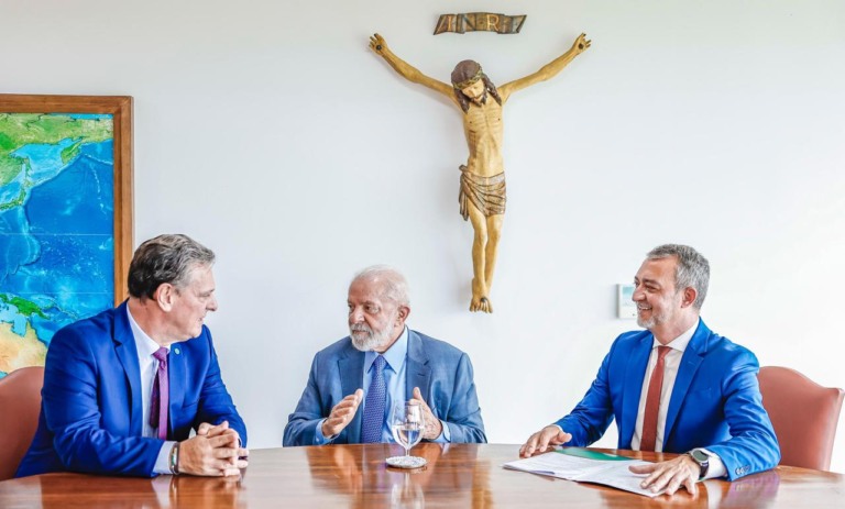 Governo federal discute medidas para reduzir preços de alimentos, Lula, Carlos Fávaro