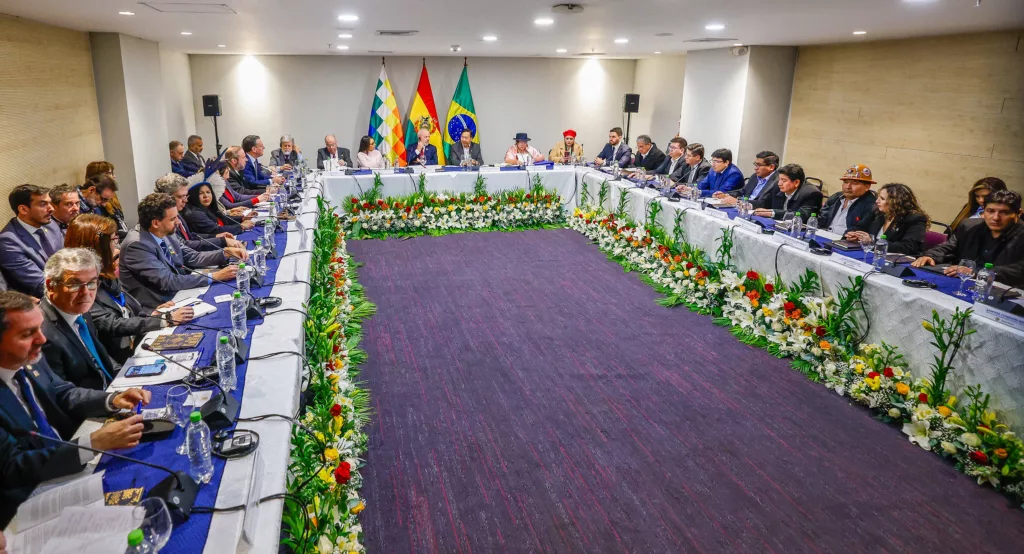 Acordo de livre comércio entre Mercosul e Emirados Árabes avança Acordo de livre comércio entre Mercosul e Emirados Árabes avança