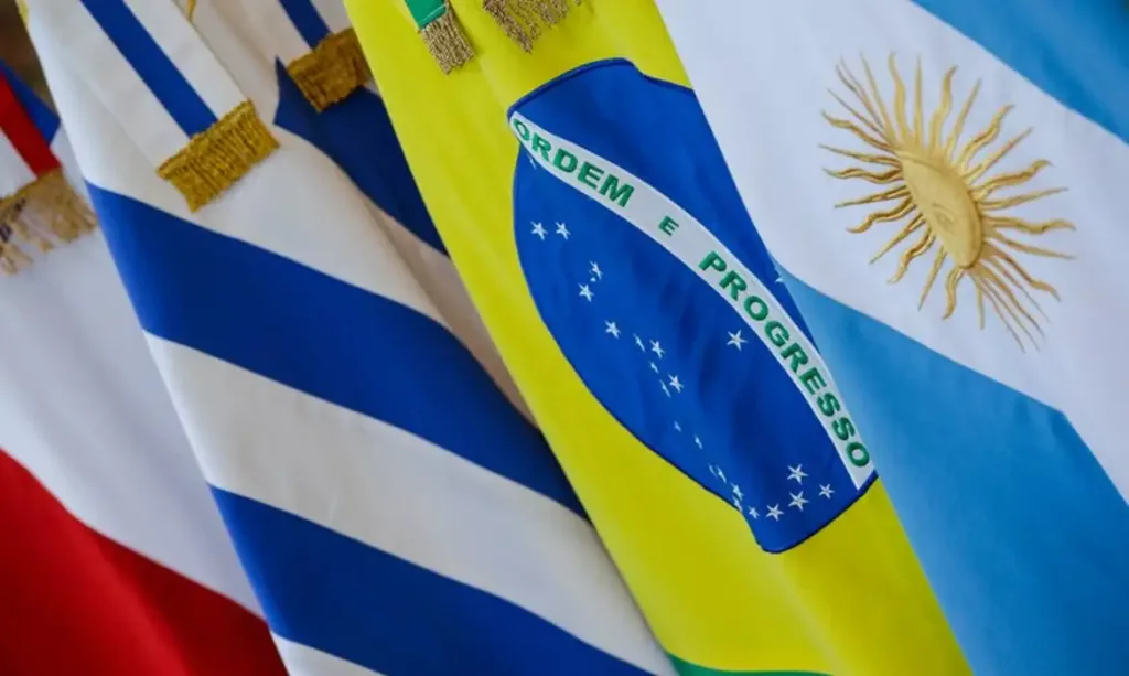 bandeiras dos países do Mercosul bandeiras dos países do Mercosul