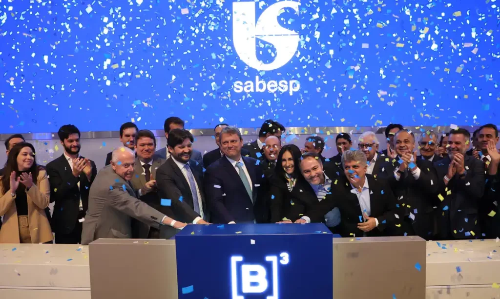 Governo de SP conclui privatização da Sabesp ao vender 32% dos papéis Governo de SP conclui privatização da Sabesp ao vender 32% dos papéis