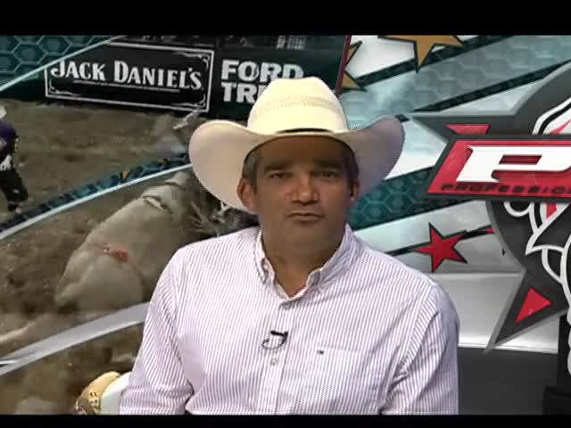 Kaique Pacheco sai na frente e ganha etapa de Charlotte