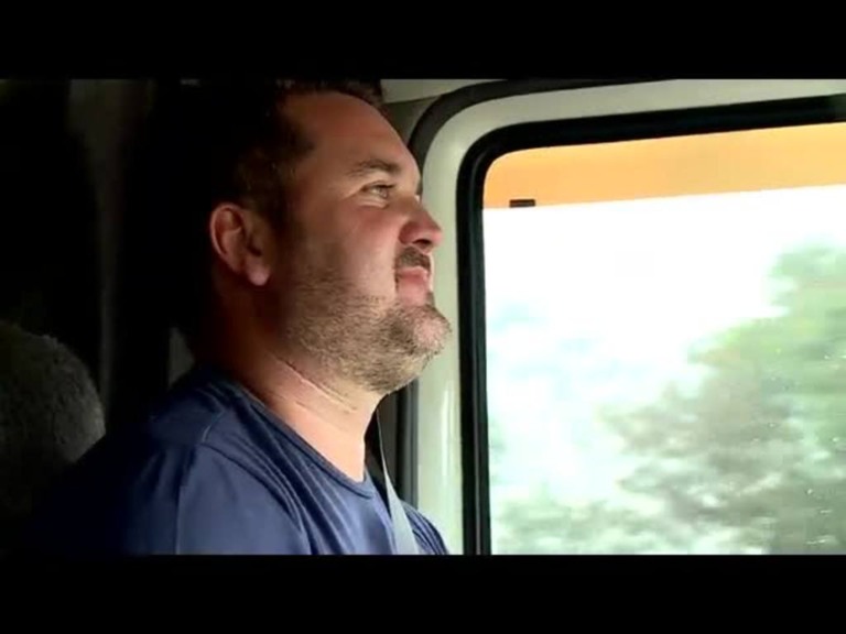 Assista ao terceiro episódio completo do Na Estrada