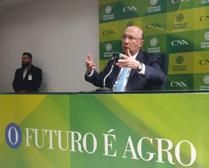 Para Meirelles, liberar armas no campo é 'selvageria'