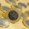moedas sobre mesa, inflação