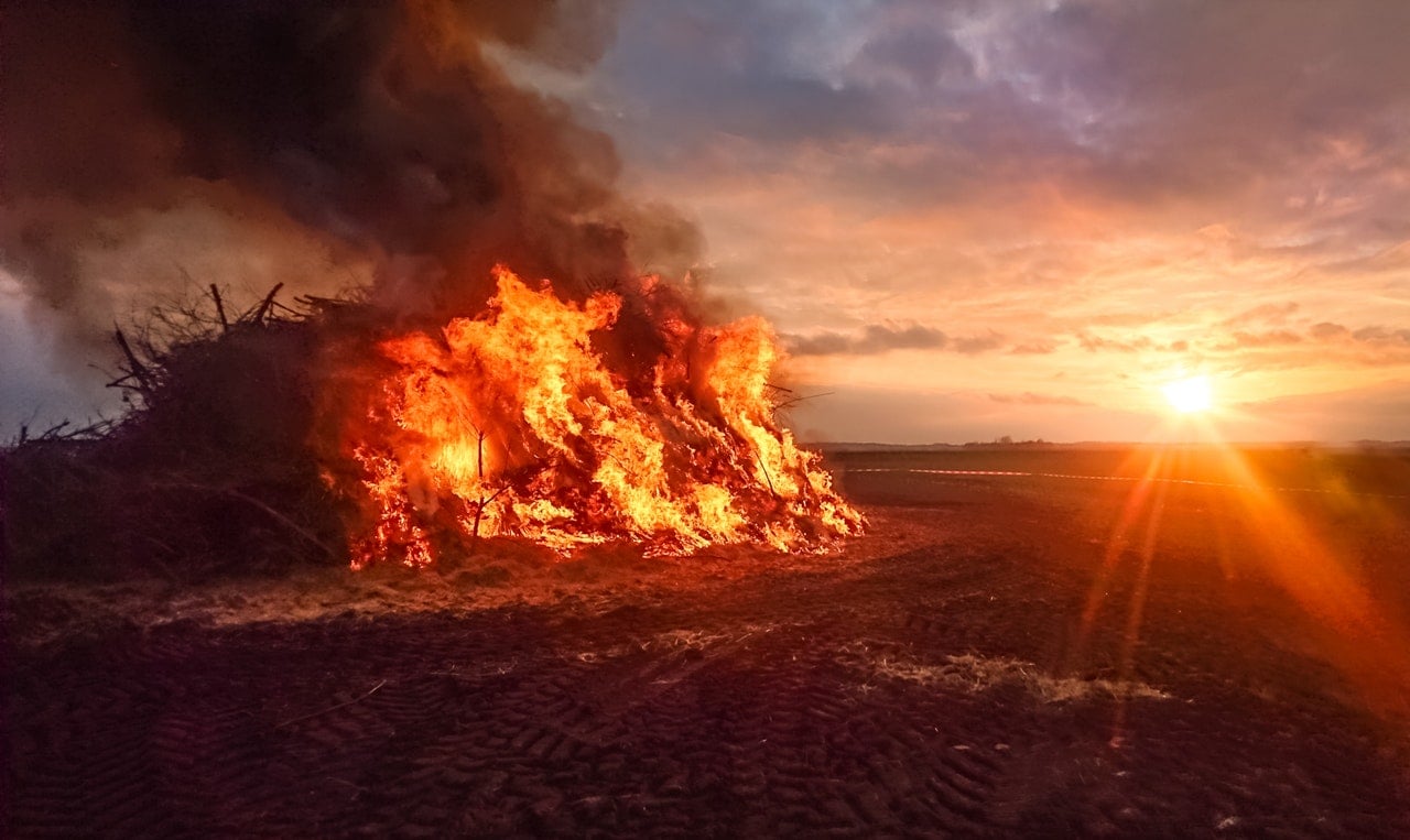 fogo, queimada, incêndio