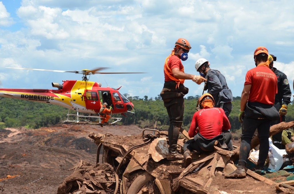 Brumadinho, desastre ambiental, Vale, barragem, mineradora