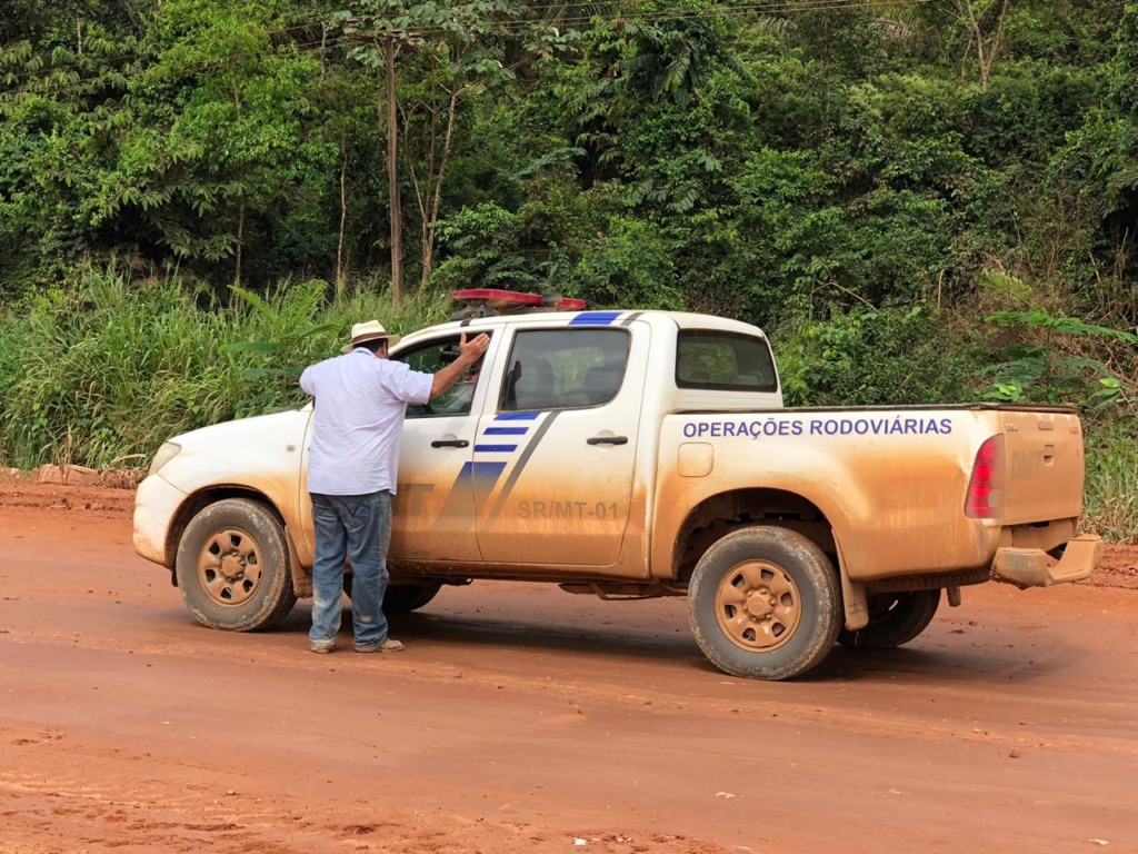 Atoleiros, BR-163, bloqueio