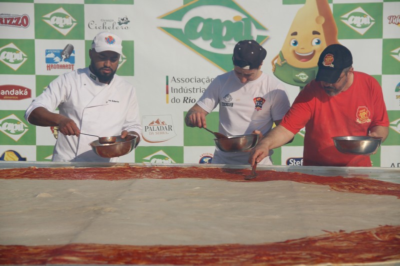 pizza gigante Expointer