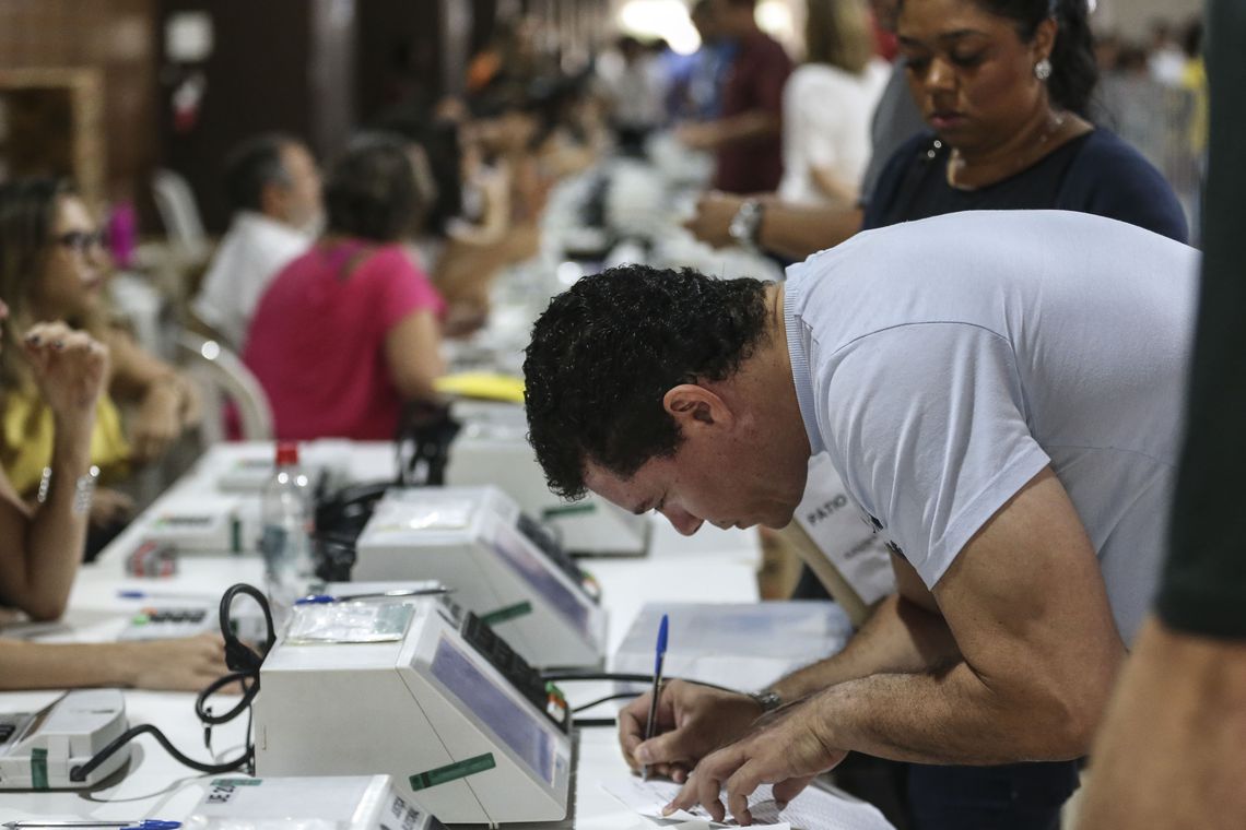 eleições, eleição, urna eletrônica, título de eleitor, crime eleitoral