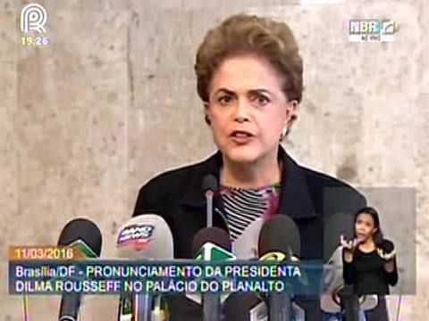 Dilma afirma que não vai renunciar ao cargo