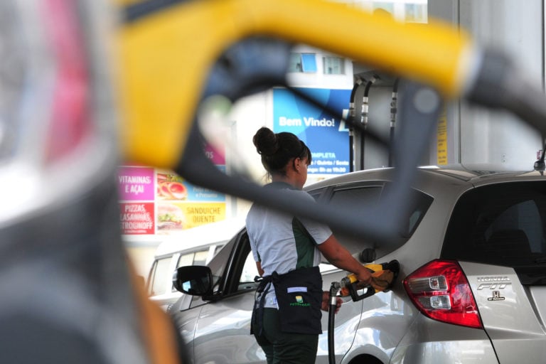 Combustível, gasolina, posto