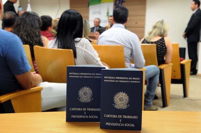 Carteira de trabalho, reforma da Previdência