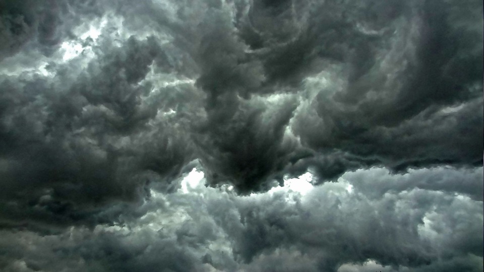 Passagem de frente fria temperaturas caírem no país, veja a previsão do tempo