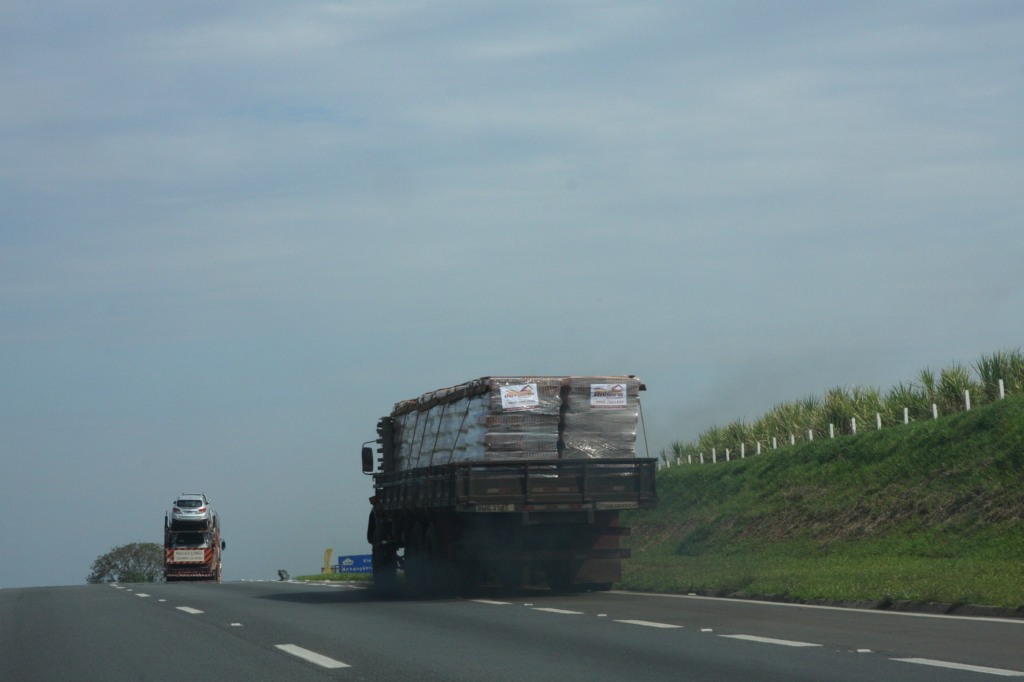 estrada, rodovia, caminhão, caminhoneiro, frete, logística