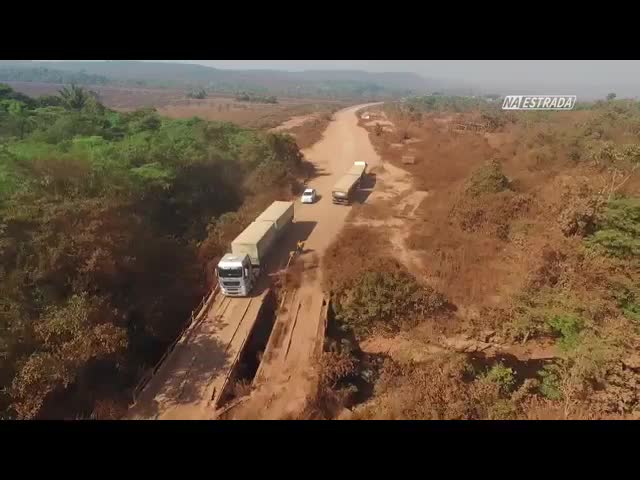 Liberdade e pé na estrada