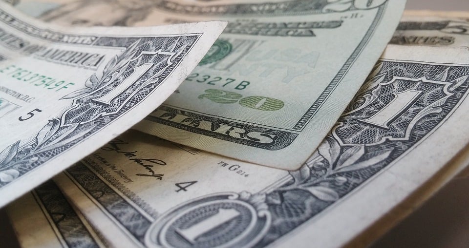 Dólar volátil e guerra comercial entre EUA e China desafiam o Brasil
