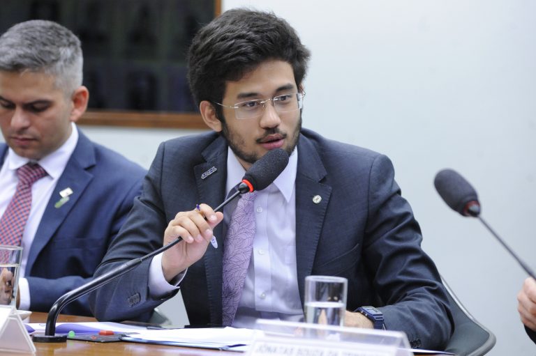 Deputado classificou como mentirosa a interpretação de que a proposta que ele relata levaria à dispensa de licenciamento para a abertura de estradas na Amazônia