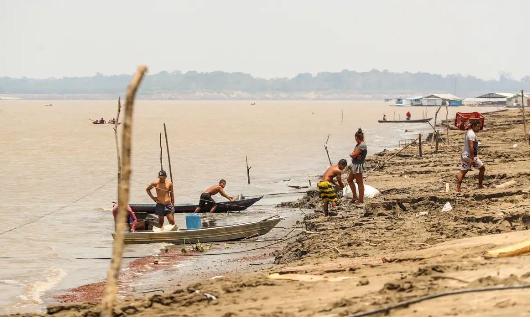 pescadores atingidos pela seca no Norte