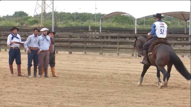 Brasileiros desenvolvem habilidades no La Rienda