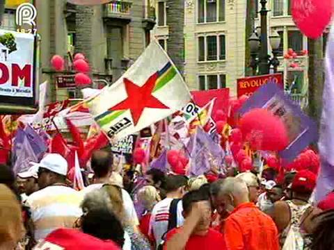 Manifestações pró-governo acontecem pelo Brasil