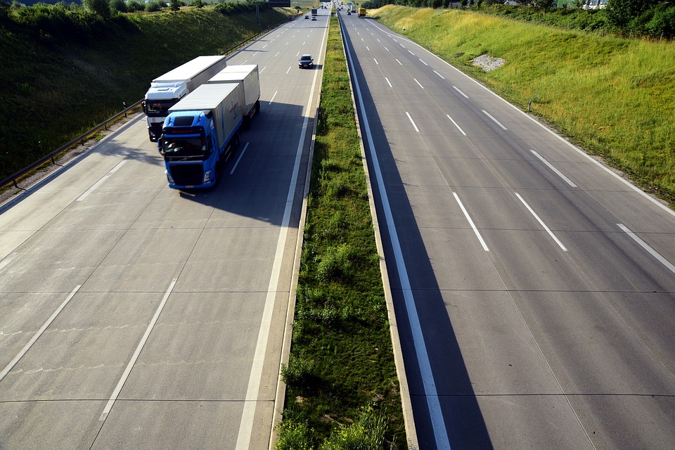 mp, caminhão, frete, estrada, logística, caminhoneiro, rodovia