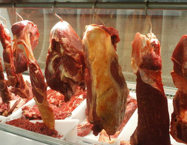 Carne com osso sobe e negócios ganham força