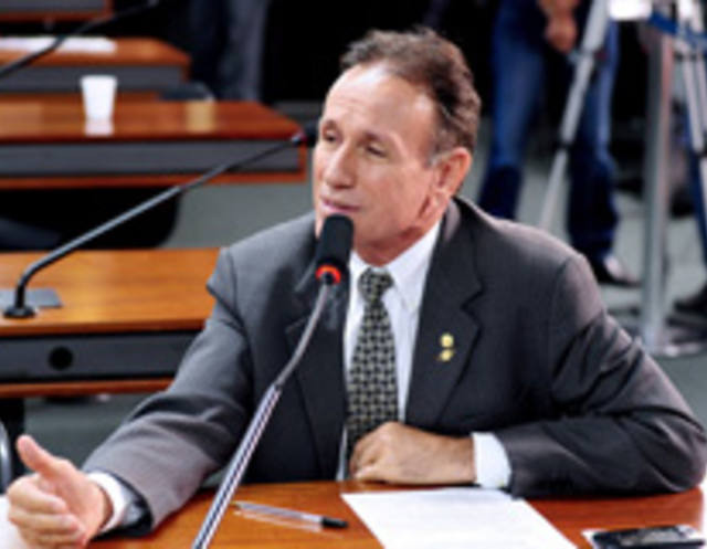 Votação do Código Florestal na Câmara é marcada para março de 2012