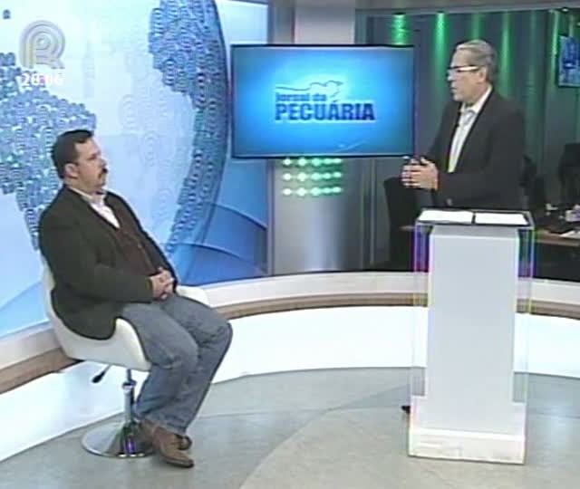 Diretor de Confinamento de Bovinos da JBS fala sobre mercado em 2013