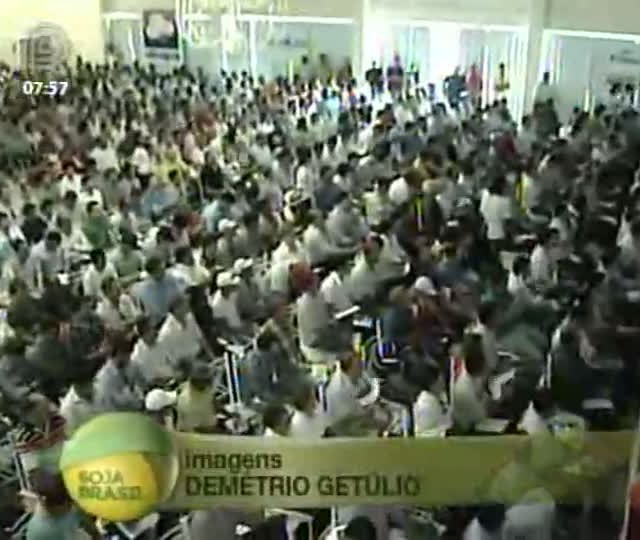 Produtores rurais realizam fórum sobre a lagarta helicoverpa em Luiz Eduardo Magalhães(BA)