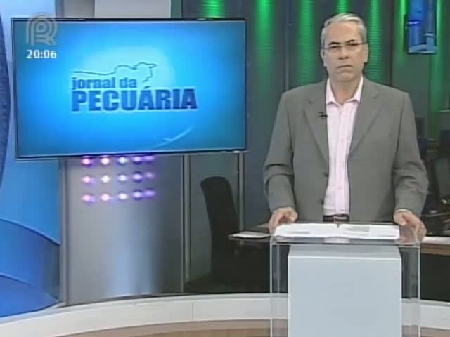 Pesquisador do grupo de estudos em Caprinos e Ovinos da Universidade Federal Fluminense fala sobre a doença língua azul