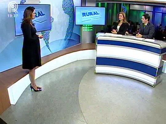 Veja a previsão do tempo com Pryscilla Paiva