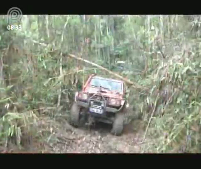 Chakal testa jipe JPX transformado no Mundo 4x4