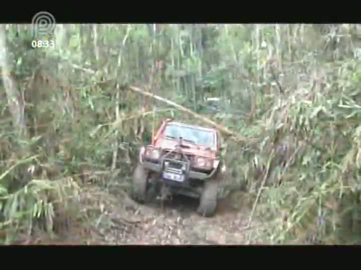 Chakal testa jipe JPX transformado no Mundo 4x4